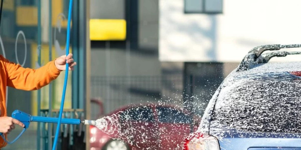 Eco-Friendly and Efficient: The Future of Car Wash in Dubai